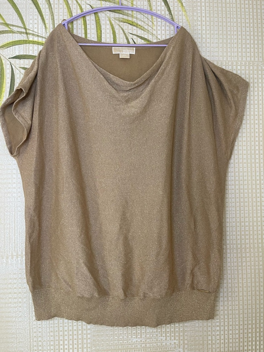 Michael Kors Metallic gold scoop neck top size 3x